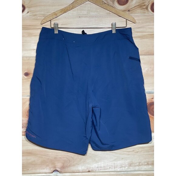 Mens Patagonia nylon shorts. Navy. Size 34 - Picture 2 of 4